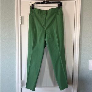 Ann Taylor Factory - Curvy Fit cropped green capris